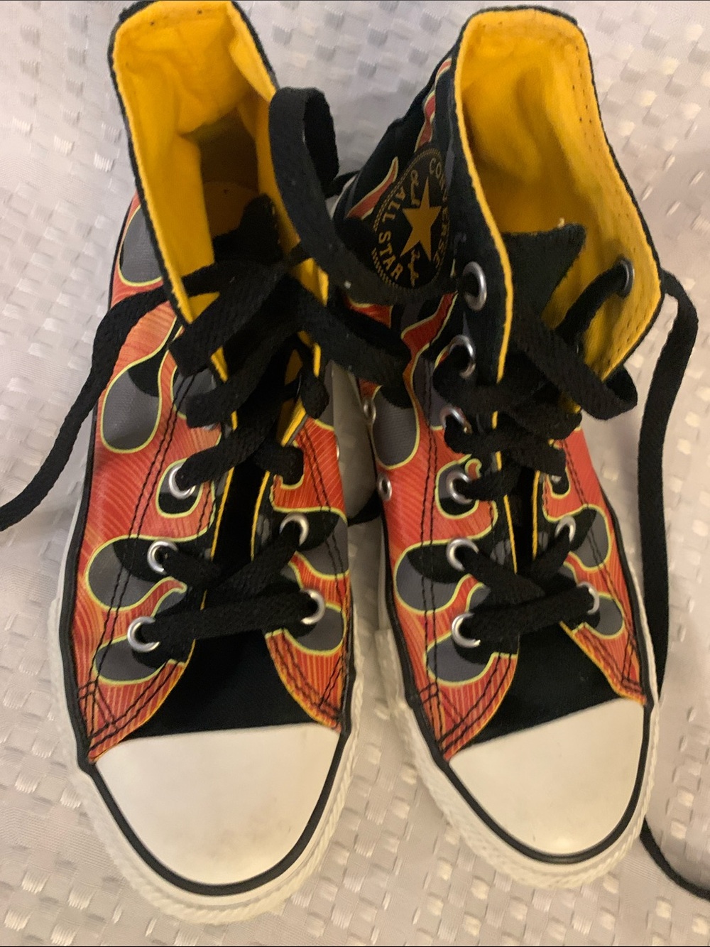 Converse Kids High-Top Sneakers in Black, Orange & Yellow Flame Print, size 1.
